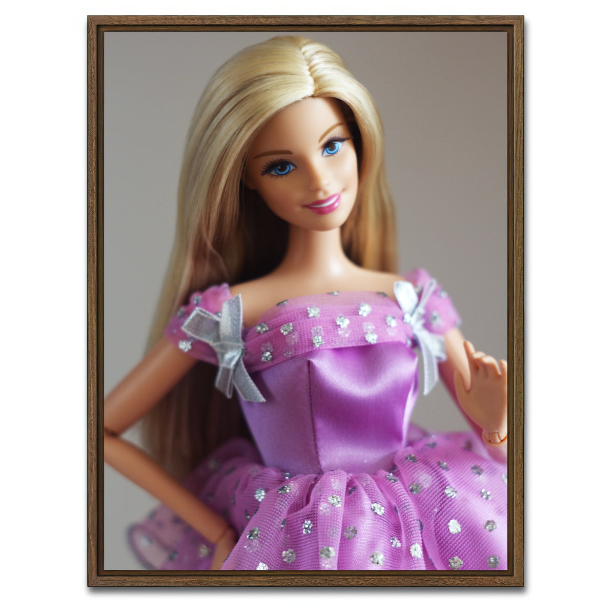 AUTO-MOCKUP WHITE | Barbie Purple | 1 Piece | Walnut Framed Canvas | group=3x4