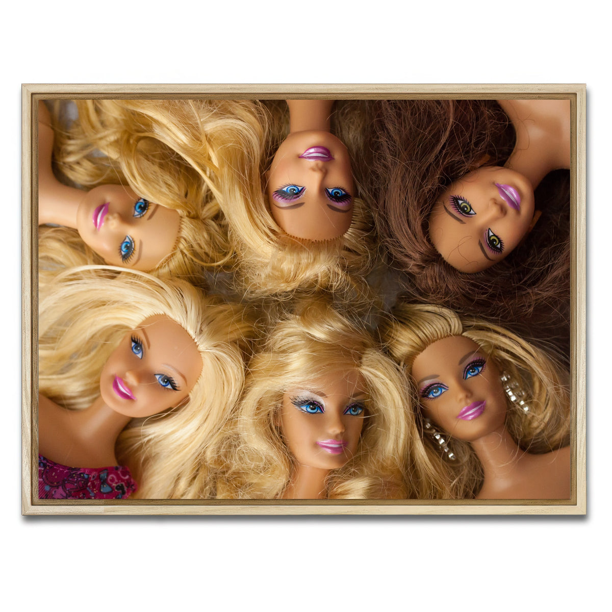 AUTO-MOCKUP WHITE | Barbie's | 1 Piece | Natural Framed Canvas | group=4x3