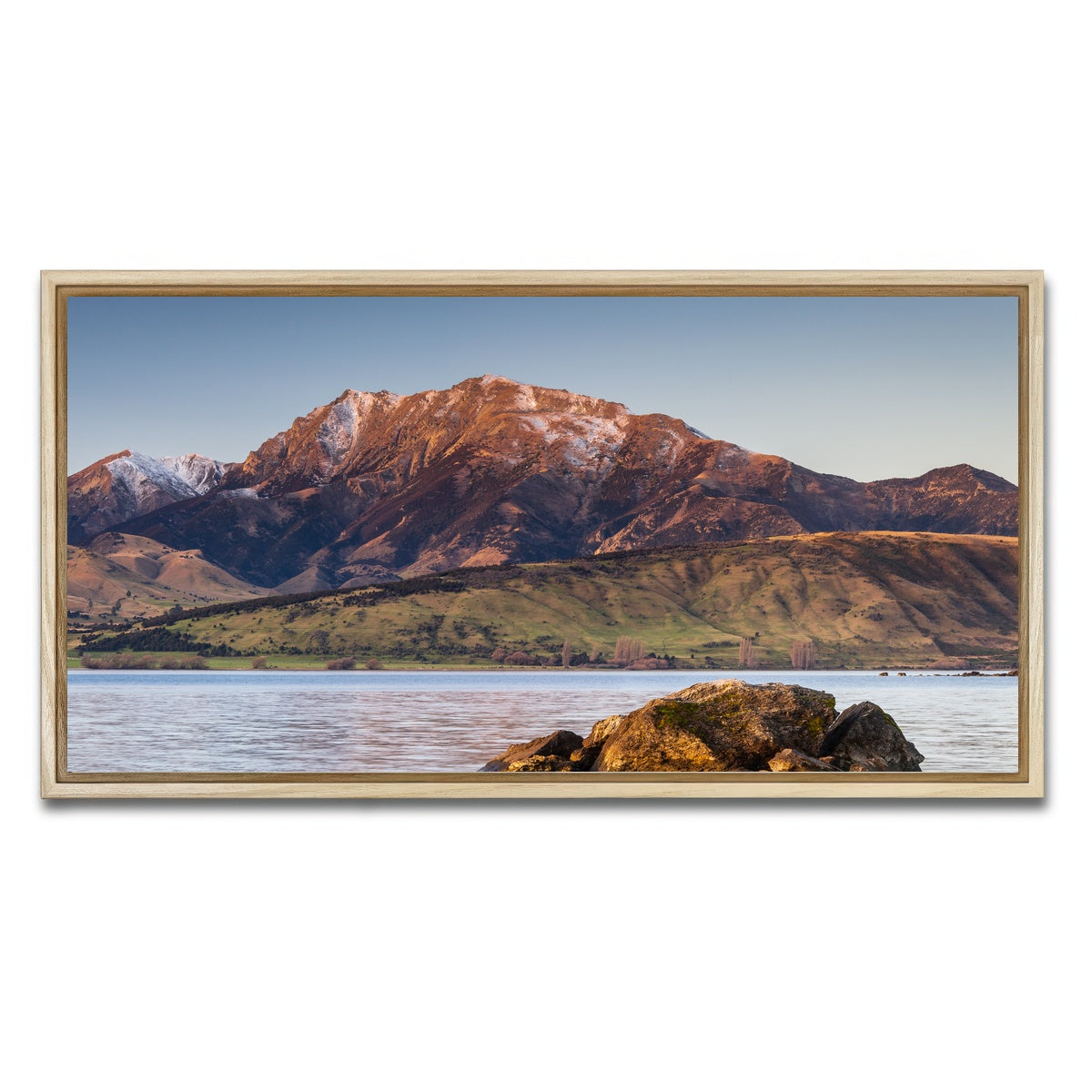 AUTO-MOCKUP WHITE | Beacon Point | 1 Piece | Natural Framed Canvas | group=2x1