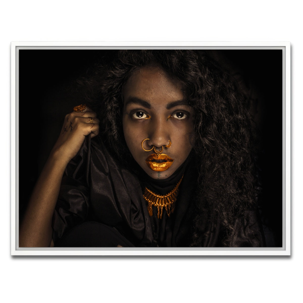 AUTO-MOCKUP WHITE | Beauty | 1 Piece | White Framed Canvas | group=4x3