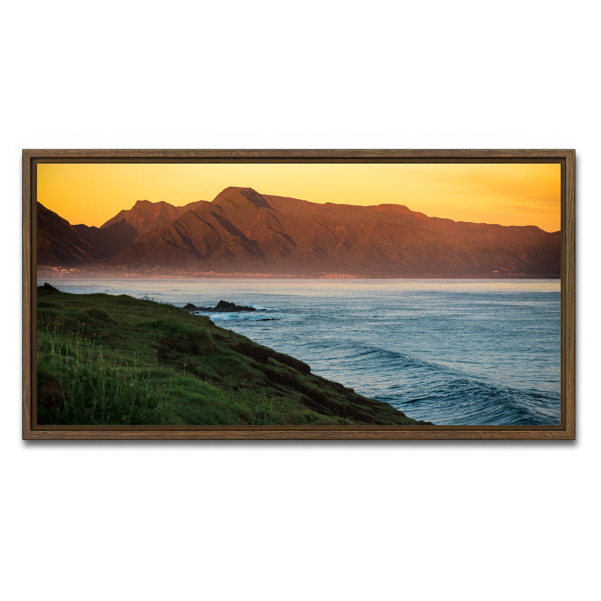 AUTO-MOCKUP WHITE | Beauty of Maui | 1 Piece | Walnut Framed Canvas | group=2x1