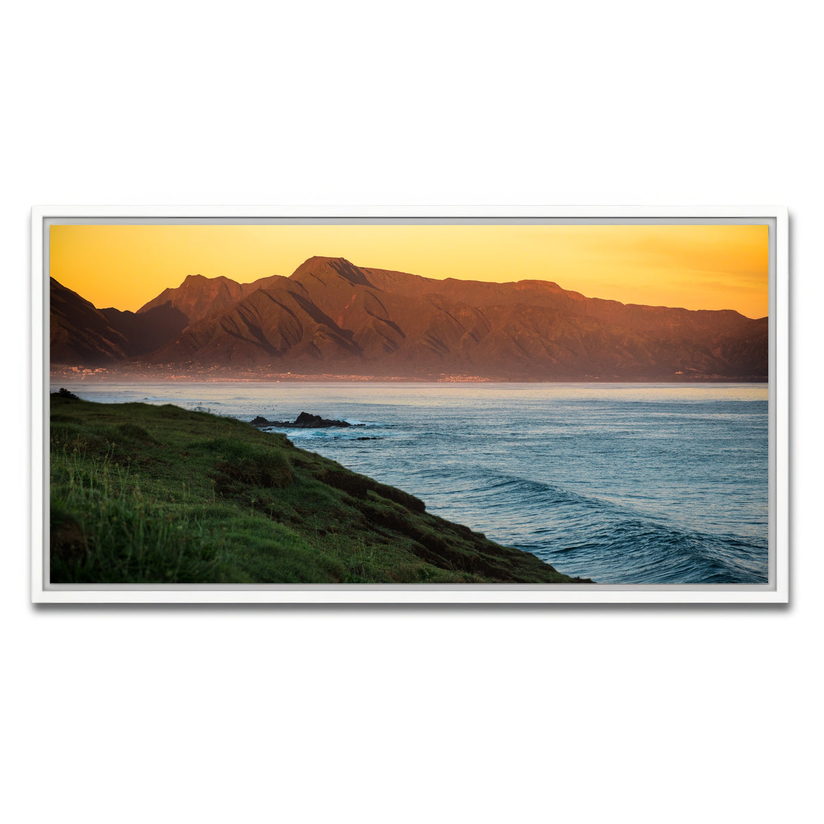 AUTO-MOCKUP WHITE | Beauty of Maui | 1 Piece | White Framed Canvas | group=2x1