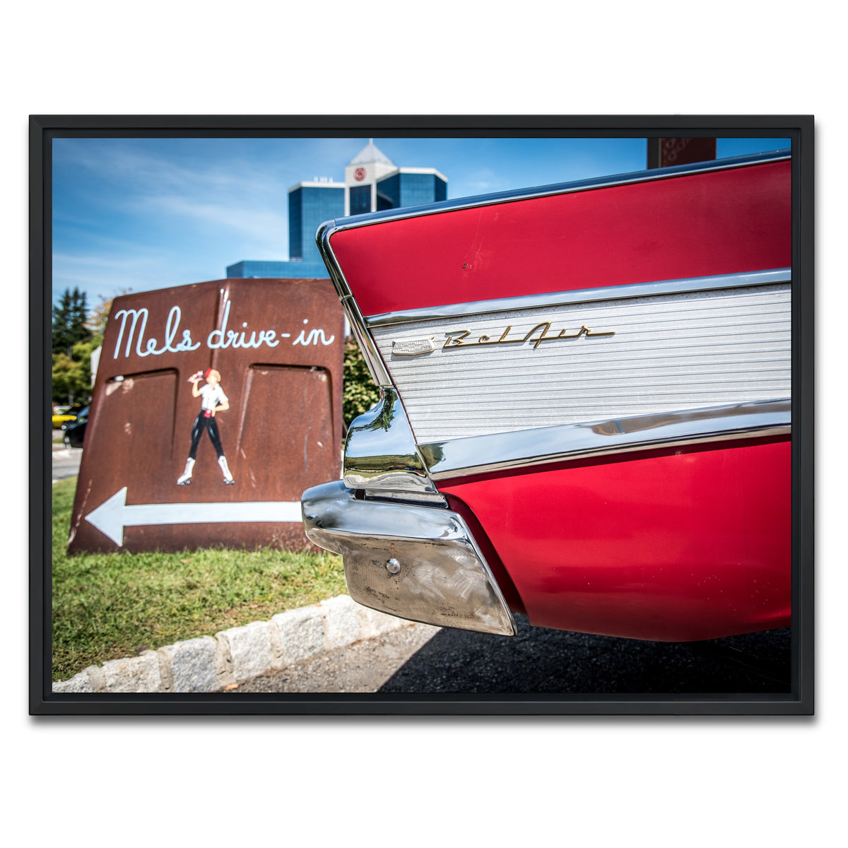 AUTO-MOCKUP WHITE | Bel Air | 1 Piece | Black Framed Canvas | group=4x3