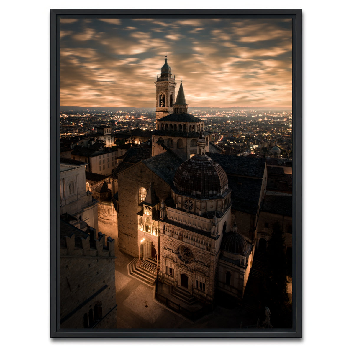 AUTO-MOCKUP WHITE | Bergamo Alta | 1 Piece | Black Framed Canvas | group=3x4