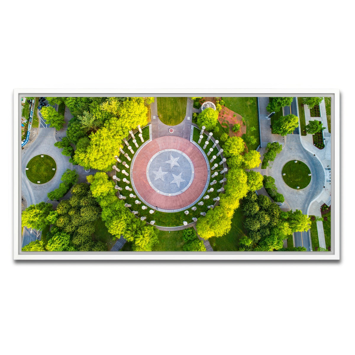 AUTO-MOCKUP WHITE | Bicentennial Park | 1 Piece | White Framed Canvas | group=2x1