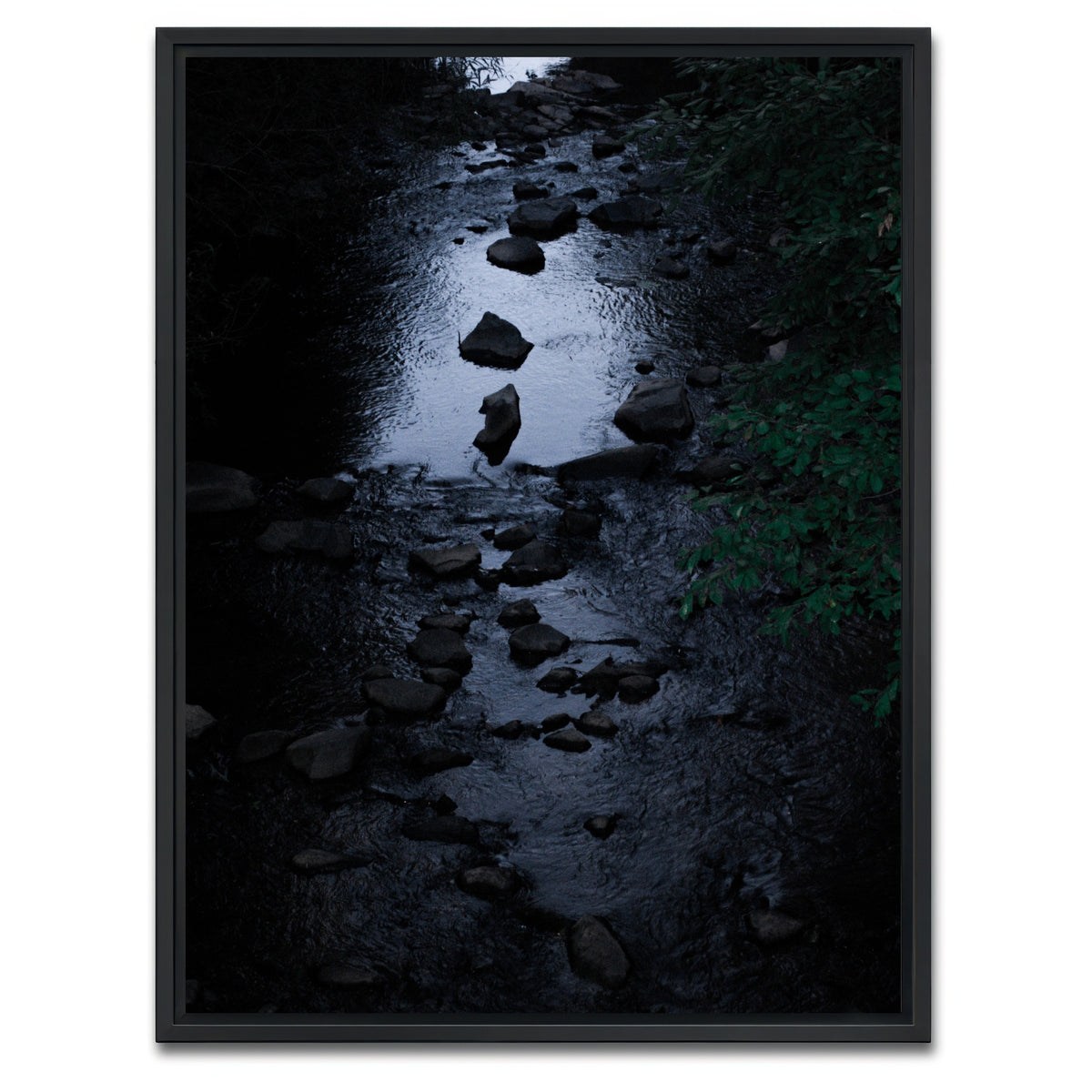 AUTO-MOCKUP WHITE | Black River | 1 Piece | Black Framed Canvas | group=3x4