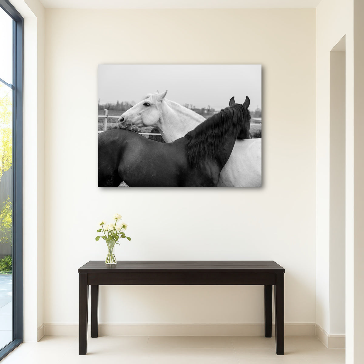 AUTO-MOCKUP ROOM | Black & White Horses