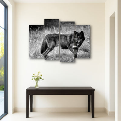 AUTO-MOCKUP ROOM | Black Wolf Grayscale