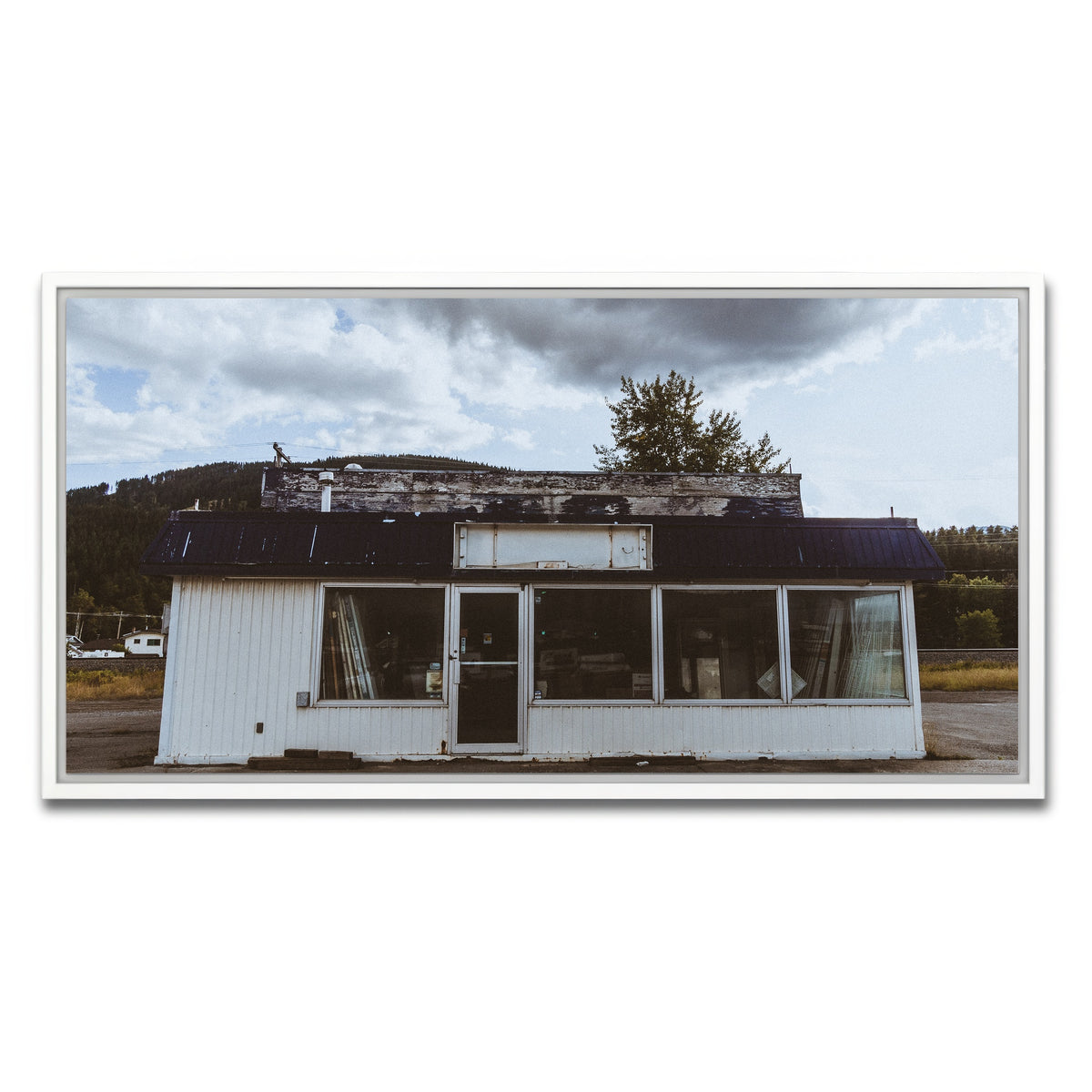 AUTO-MOCKUP WHITE | Blairmore Shack | 1 Piece | White Framed Canvas | group=2x1