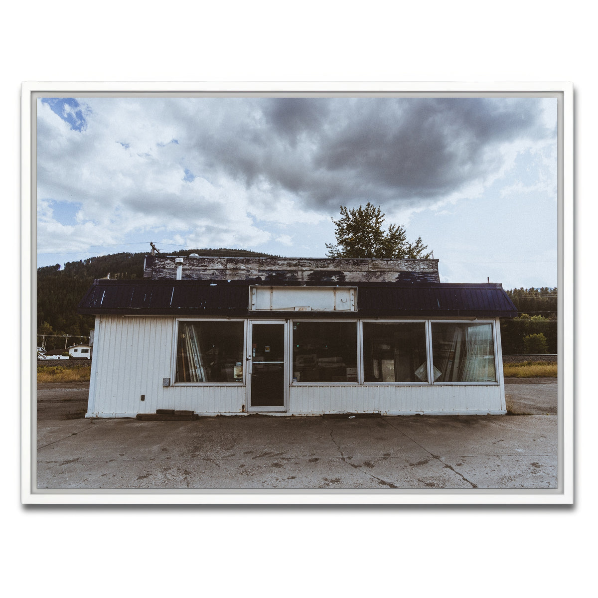 AUTO-MOCKUP WHITE | Blairmore Shack | 1 Piece | White Framed Canvas | group=4x3