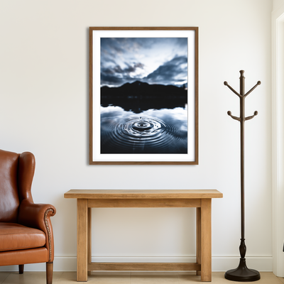 AUTO-MOCKUP ROOM | Blue Drop Wall Art