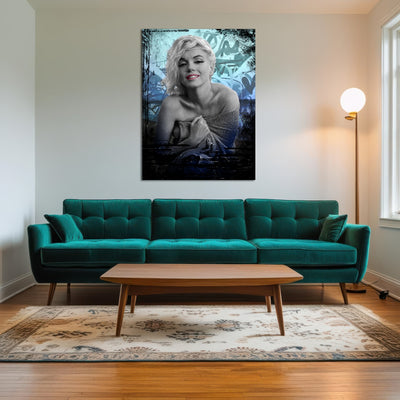 AUTO-MOCKUP ROOM | Blue Monroe