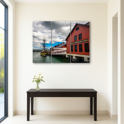 AUTO-MOCKUP ROOM | Boston Tea Party Museum