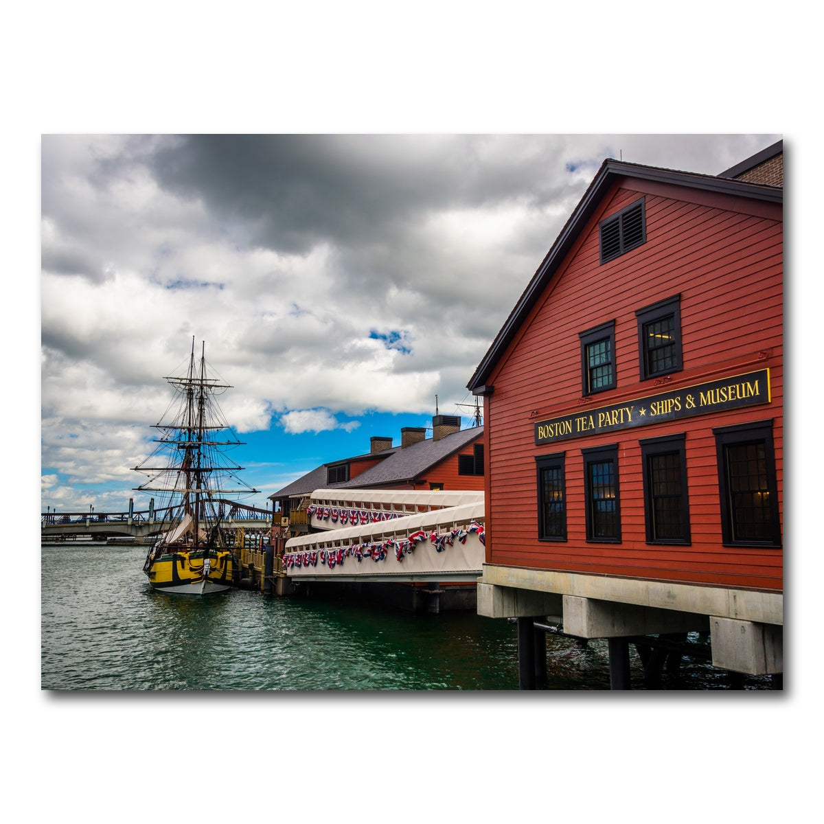 AUTO-MOCKUP WHITE | Boston Tea Party Museum | 1 Piece | Gallery Wrap Canvas | group=4x3