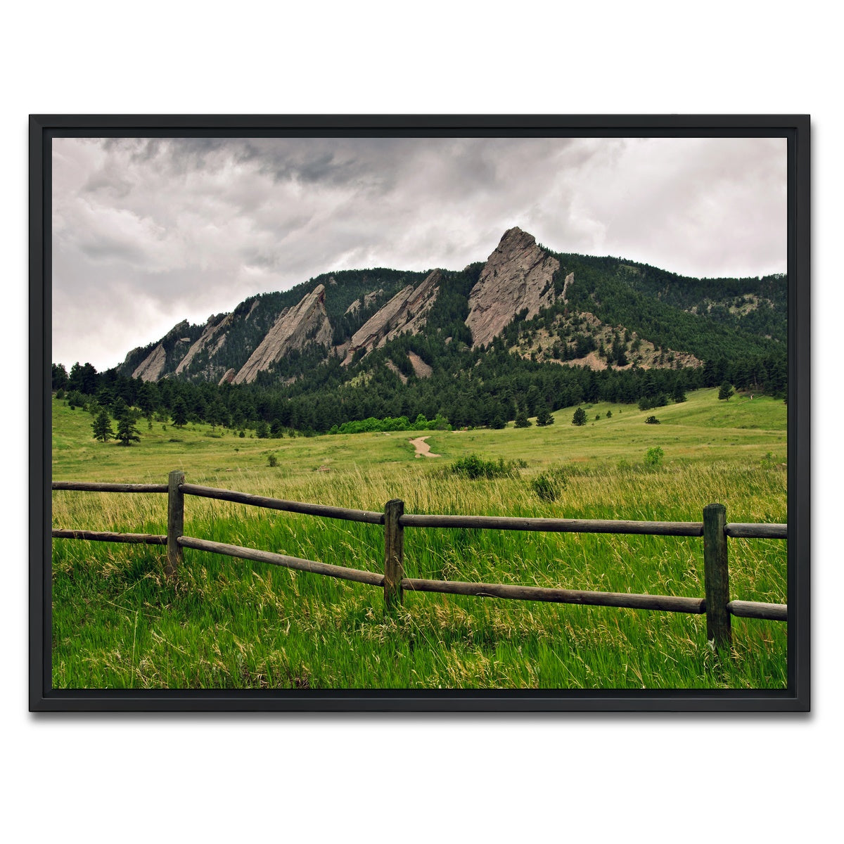 AUTO-MOCKUP WHITE | Boulder Flatirons | 1 Piece | Black Framed Canvas | group=4x3