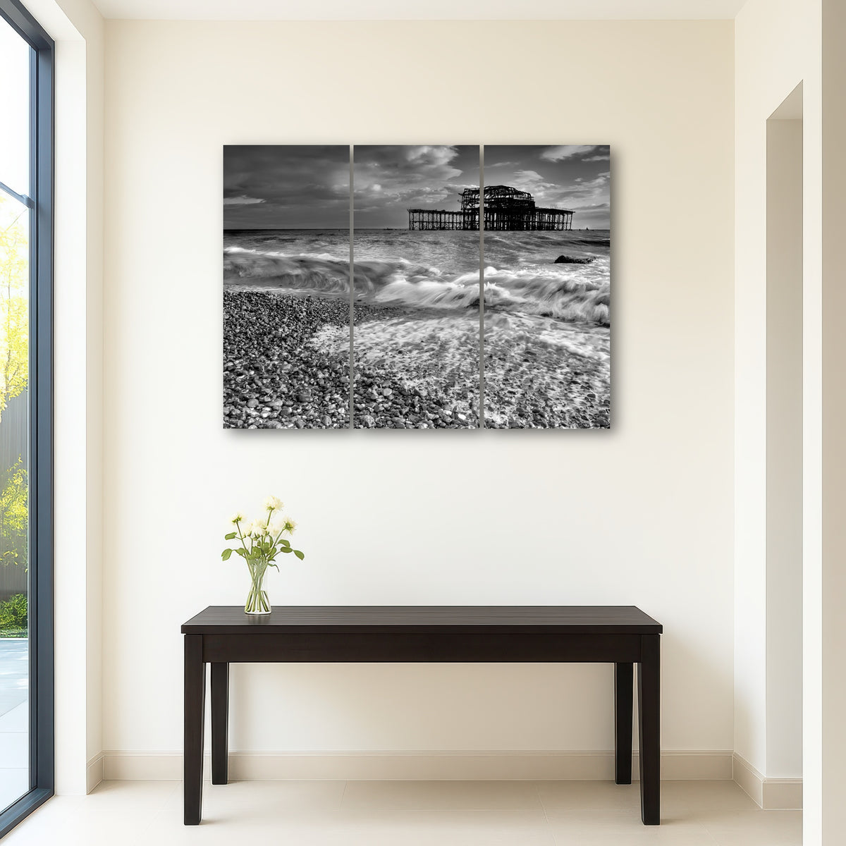 AUTO-MOCKUP ROOM | Brighton West Pier