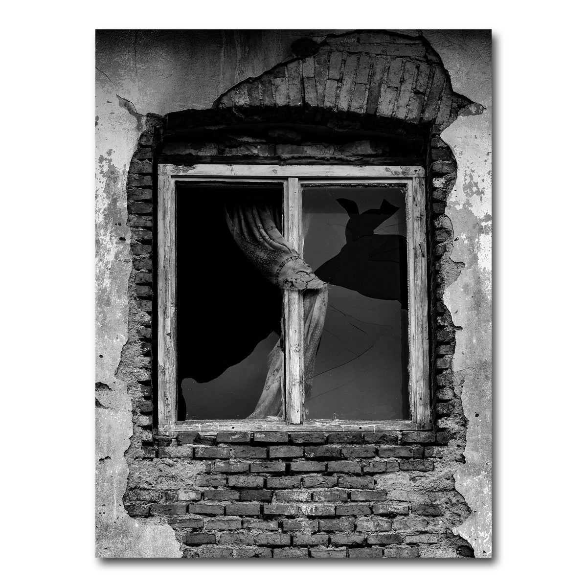 AUTO-MOCKUP WHITE | Broken Window | 1 Piece | Gallery Wrap Canvas | group=3x4