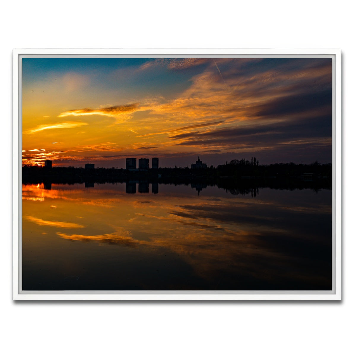 AUTO-MOCKUP WHITE | Bucharest Sunset 4 | 1 Piece | White Framed Canvas | group=4x3