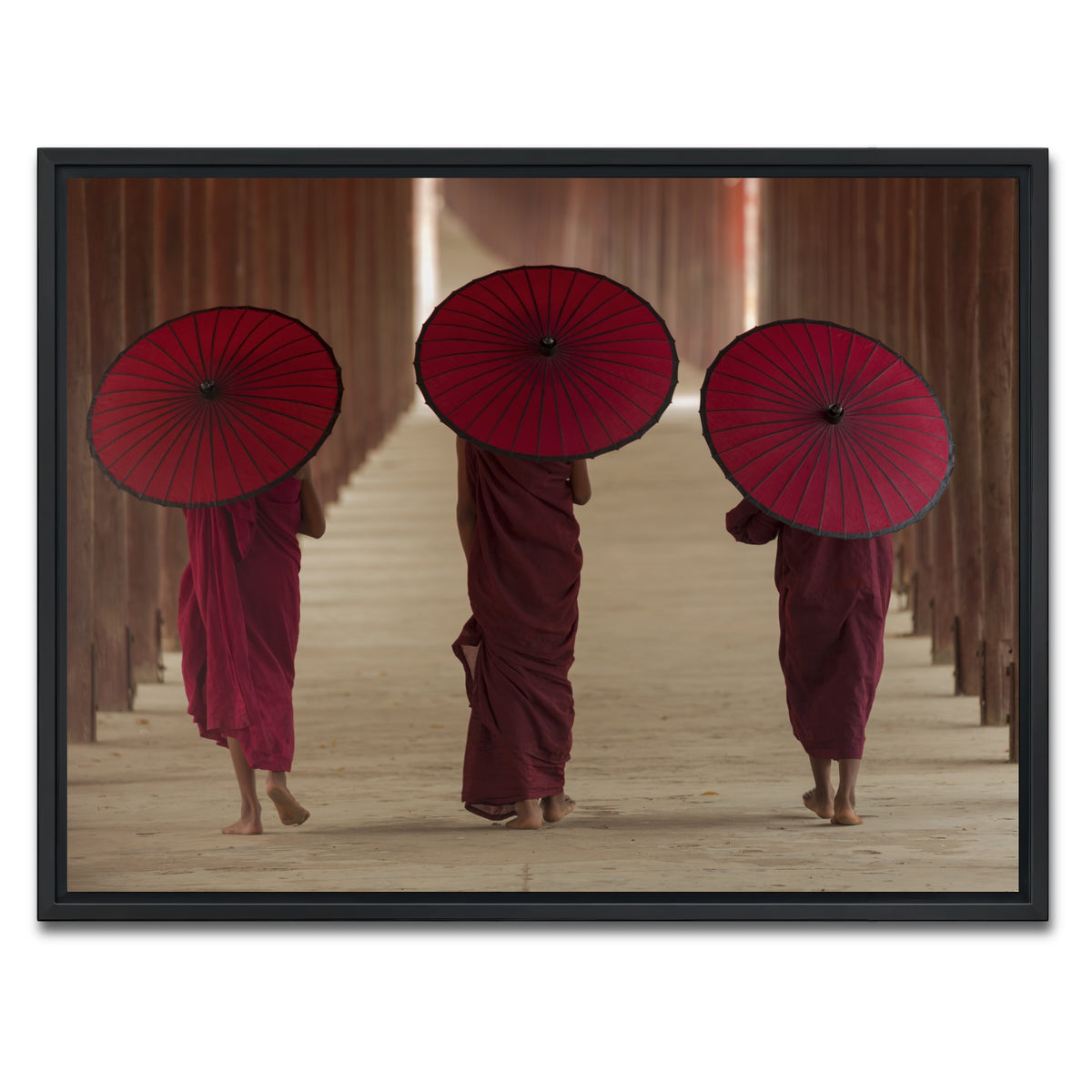 AUTO-MOCKUP WHITE | Buddhist monks in Burma | 1 Piece | Black Framed Canvas | group=4x3