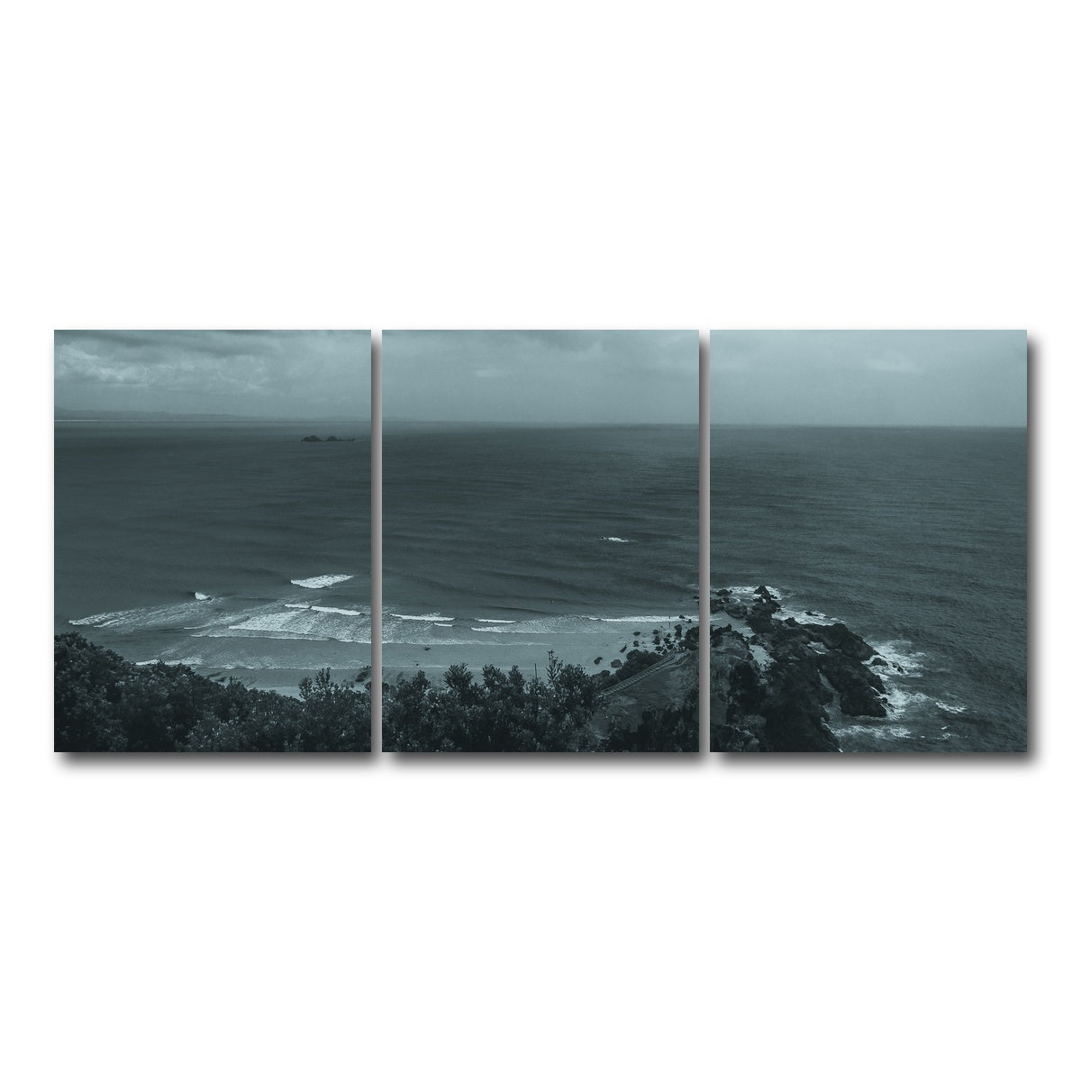 AUTO-MOCKUP WHITE | Byron Bay Surf Days | 3 Piece | Gallery Wrap Canvas | group=18x24