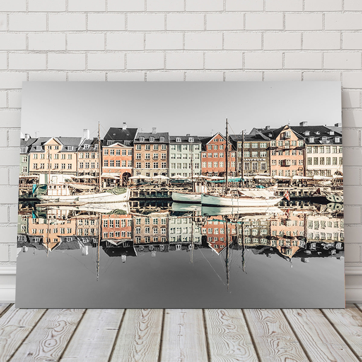 COPENHAGEN VINTAGE Nyhavn in the Morning Wall Art