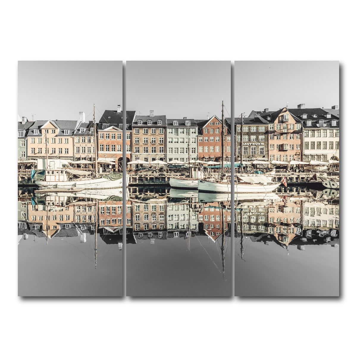 AUTO-MOCKUP WHITE | COPENHAGEN VINTAGE Nyhavn in the morning | 3 Piece | Gallery Wrap Canvas | group=8x18