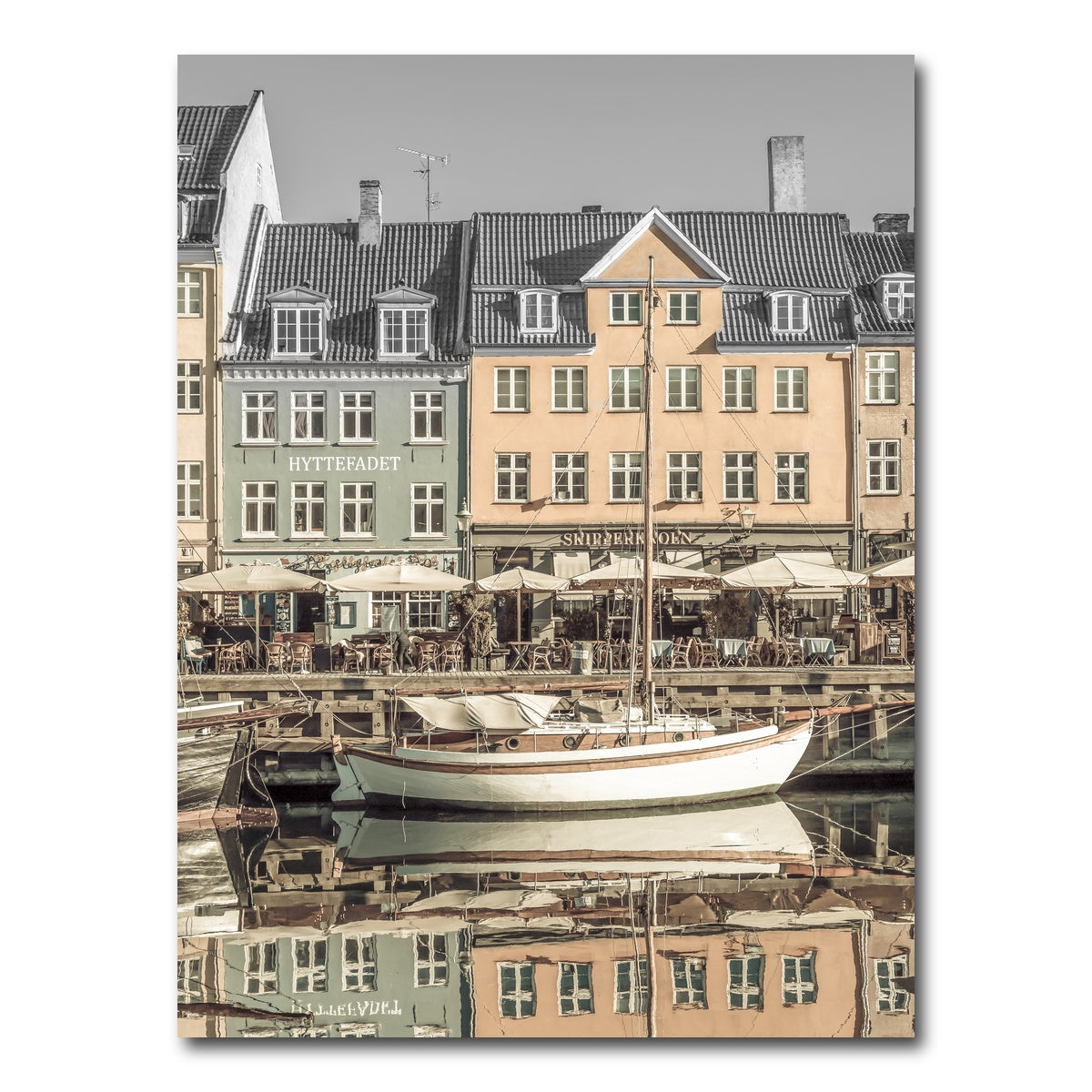 AUTO-MOCKUP WHITE | COPENHAGEN VINTAGE Quiet Nyhavn | 1 Piece | Gallery Wrap Canvas | group=3x4