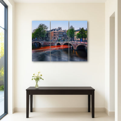 AUTO-MOCKUP ROOM | Canal In Amsterdam