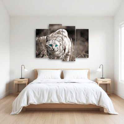 AUTO-MOCKUP ROOM | Cat On The Prowl Wall Art
