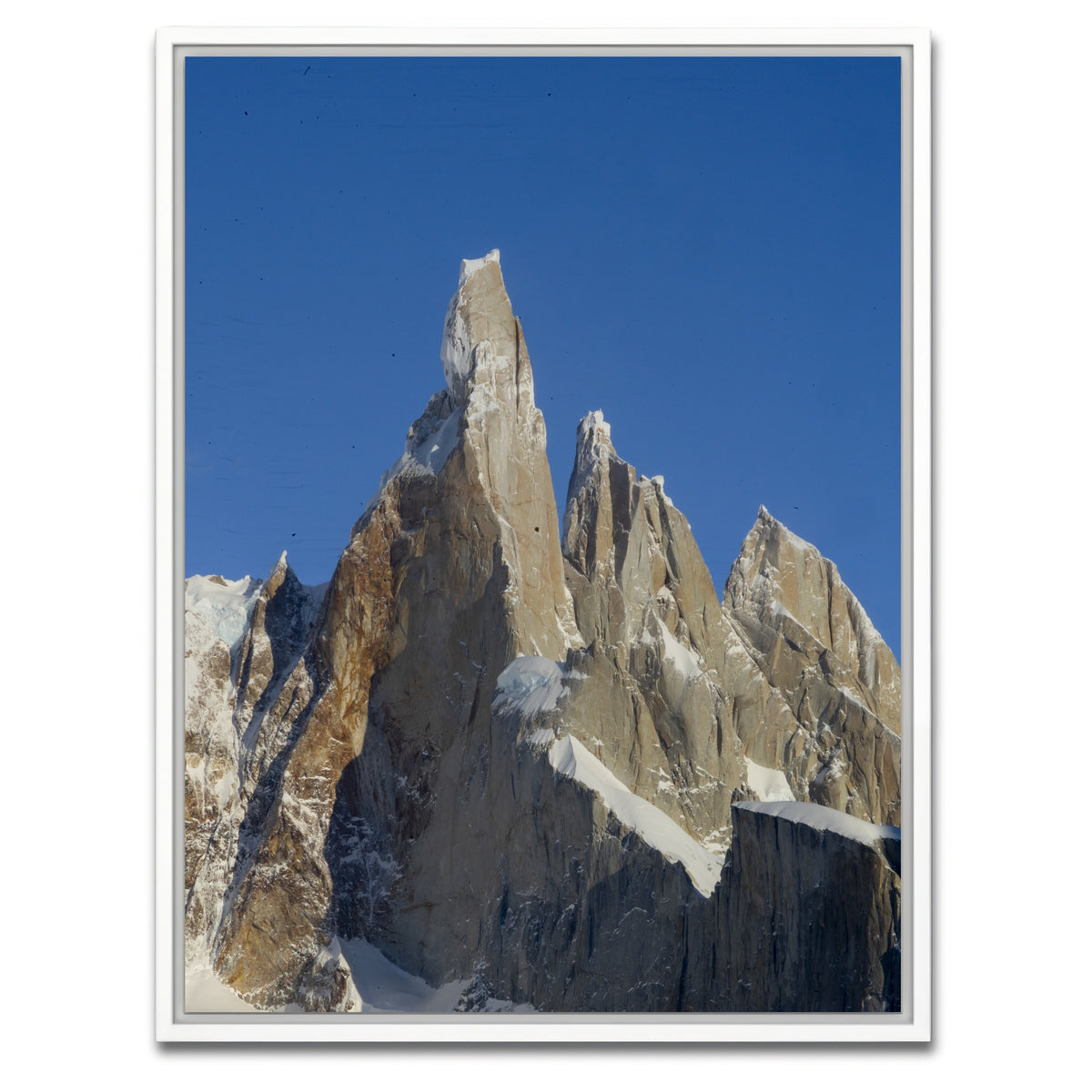 AUTO-MOCKUP WHITE | Cerro Torre - Patagonia | 1 Piece | White Framed Canvas | group=3x4