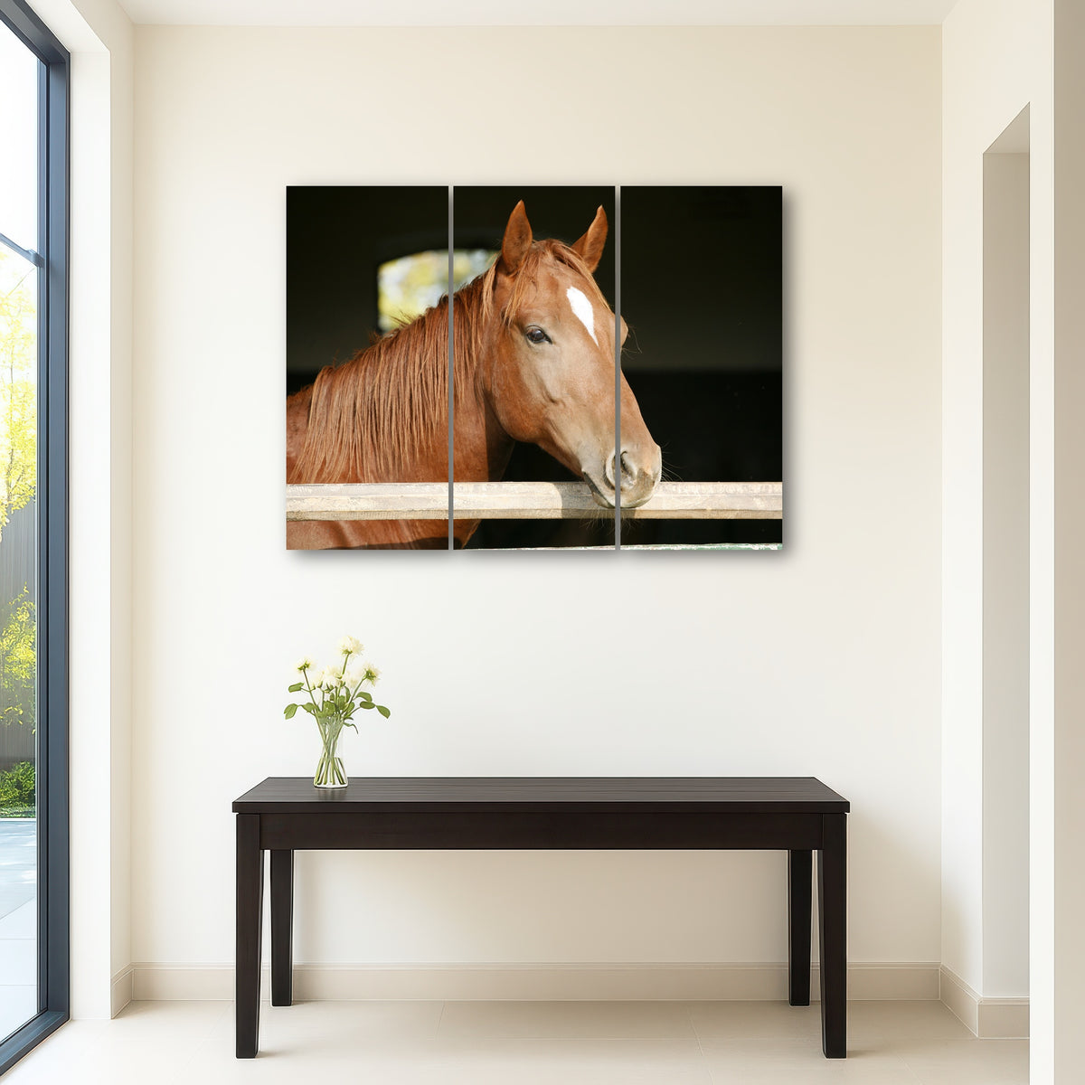 AUTO-MOCKUP ROOM | Chestnut horse