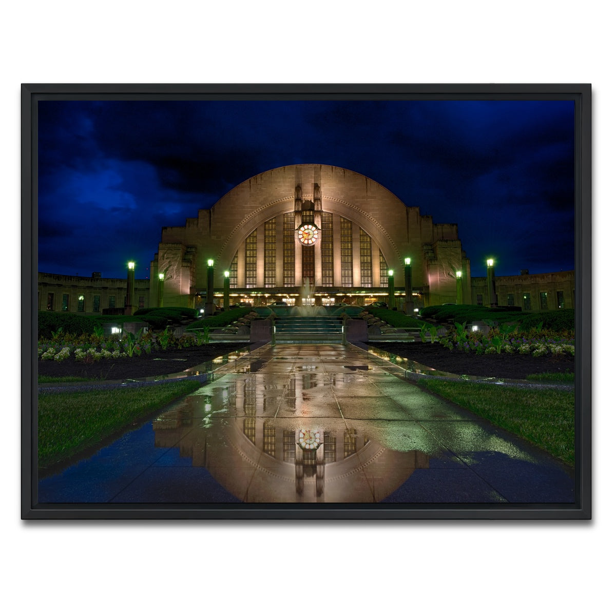 AUTO-MOCKUP WHITE | Cincinnati Union Terminal Reflection | 1 Piece | Black Framed Canvas | group=4x3