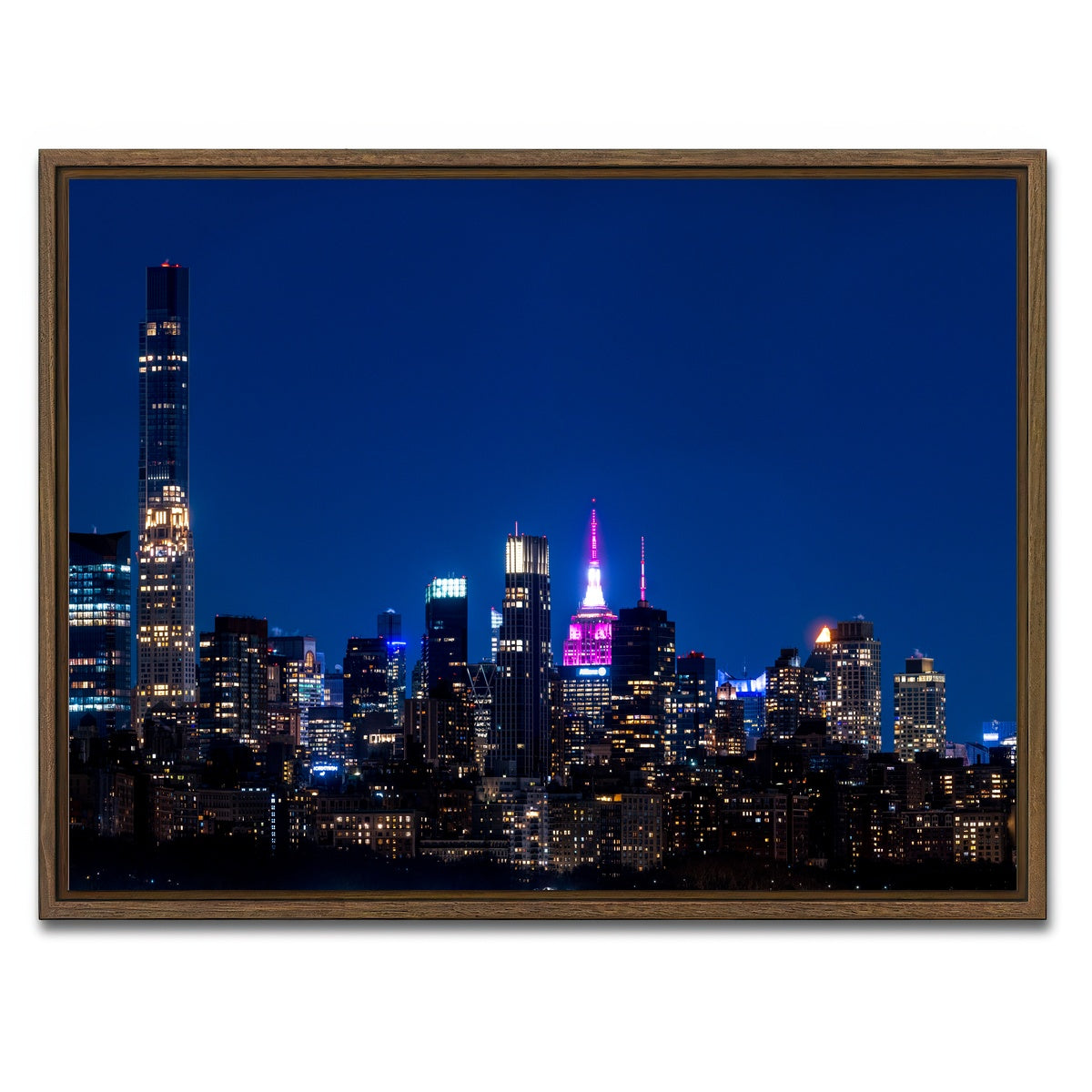 AUTO-MOCKUP WHITE | City in Love | 1 Piece | Walnut Framed Canvas | group=4x3