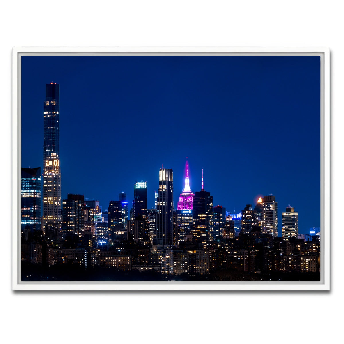 AUTO-MOCKUP WHITE | City in Love | 1 Piece | White Framed Canvas | group=4x3