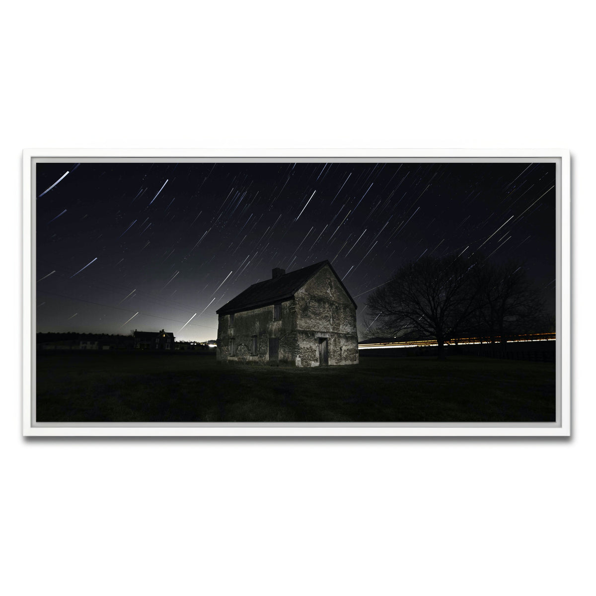AUTO-MOCKUP WHITE | Civil War House | 1 Piece | White Framed Canvas | group=2x1