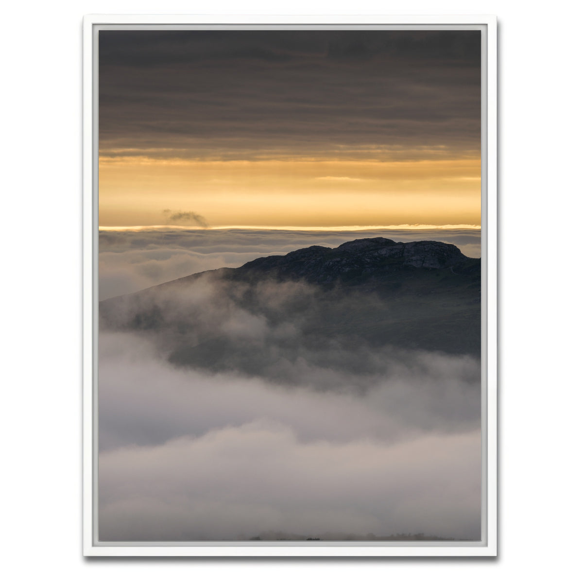 AUTO-MOCKUP WHITE | Cloudy Peak | 1 Piece | White Framed Canvas | group=3x4