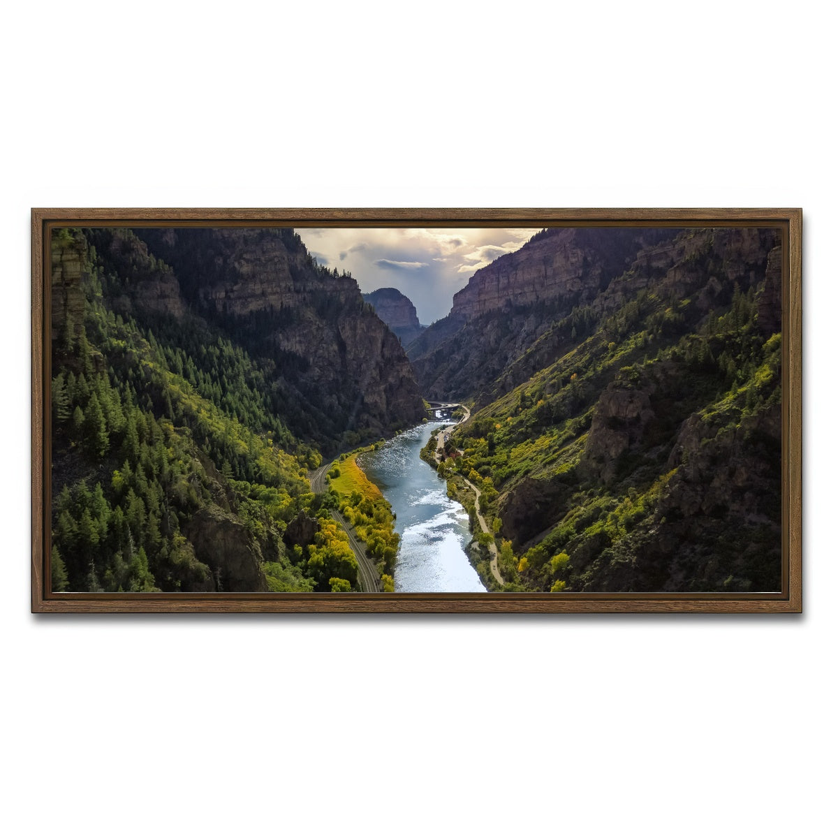AUTO-MOCKUP WHITE | Colorado Valley | 1 Piece | Walnut Framed Canvas | group=2x1