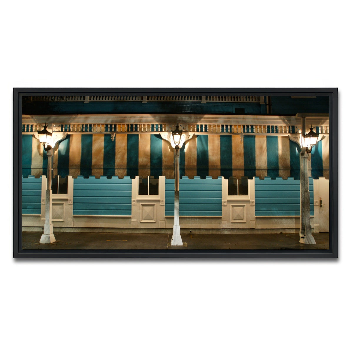 AUTO-MOCKUP WHITE | Commander's Palace, New Orleans | 1 Piece | Black Framed Canvas | group=2x1