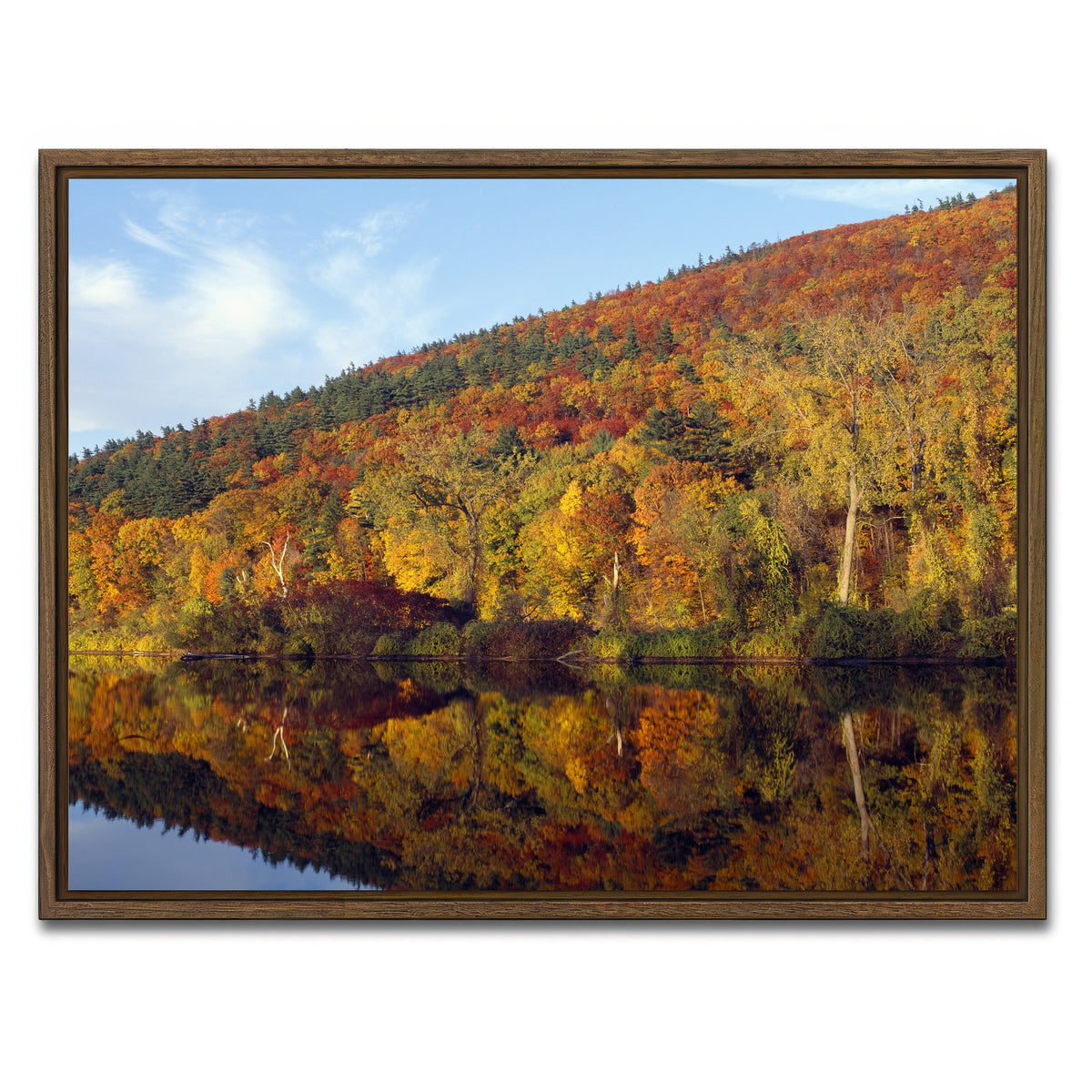 AUTO-MOCKUP WHITE | Connecticut River | 1 Piece | Walnut Framed Canvas | group=4x3