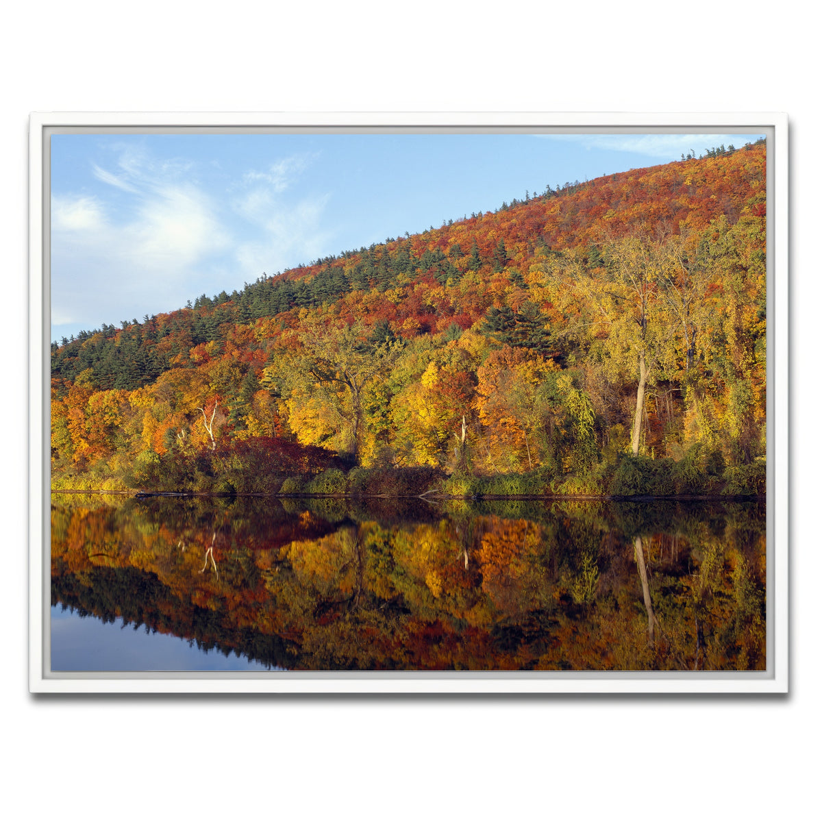 AUTO-MOCKUP WHITE | Connecticut River | 1 Piece | White Framed Canvas | group=4x3