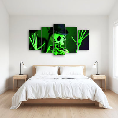 AUTO-MOCKUP ROOM | Corpse Bride Skeleton