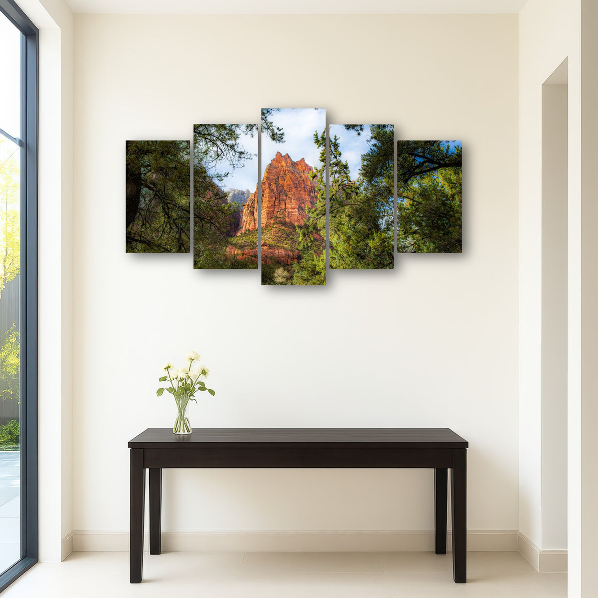 AUTO-MOCKUP ROOM | Court of the Patriarchs