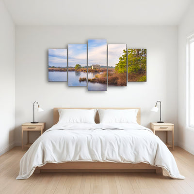 AUTO-MOCKUP ROOM | Cranberry Bog Pumpshack Sunrise