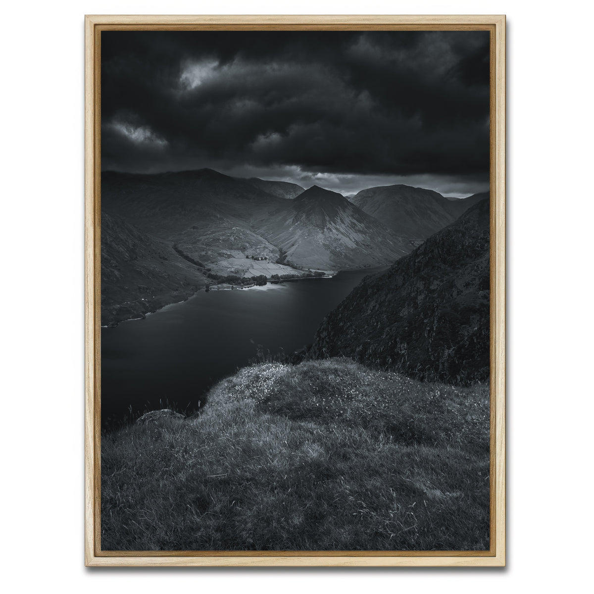AUTO-MOCKUP WHITE | Dark Peaks | 1 Piece | Natural Framed Canvas | group=3x4