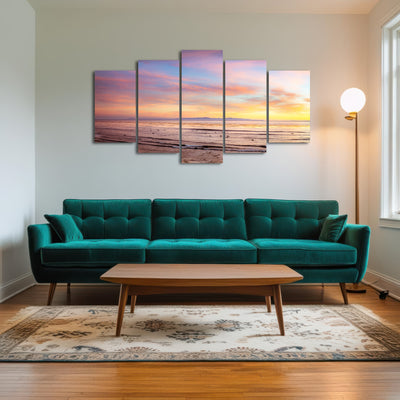 AUTO-MOCKUP ROOM | Devereux Sunset