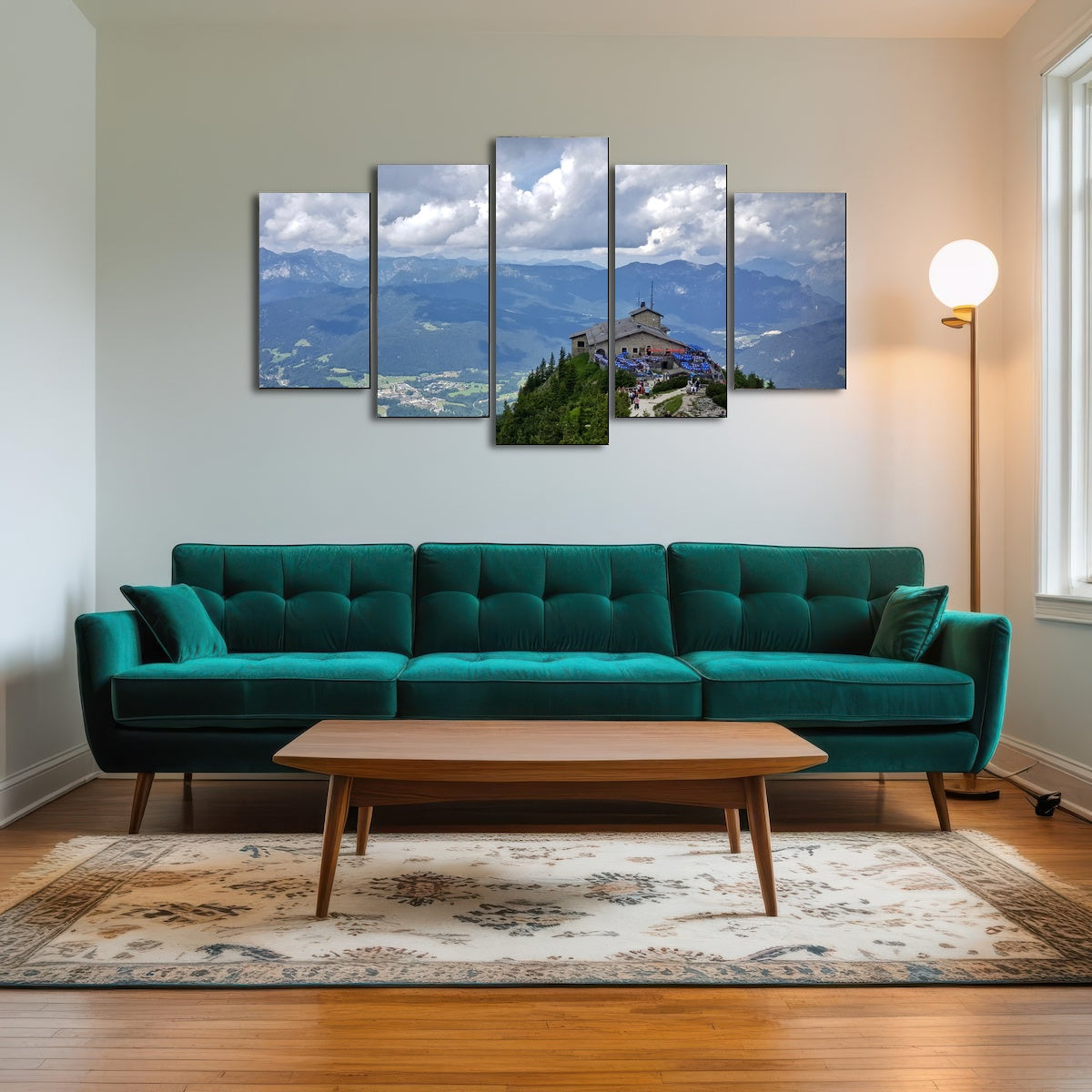 AUTO-MOCKUP ROOM | Eagle's Nest