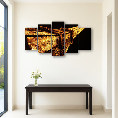 AUTO-MOCKUP ROOM | Eiffel Tower