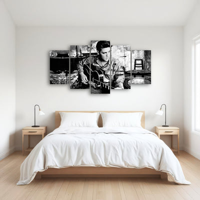 AUTO-MOCKUP ROOM | Elvis Presley Grayscale