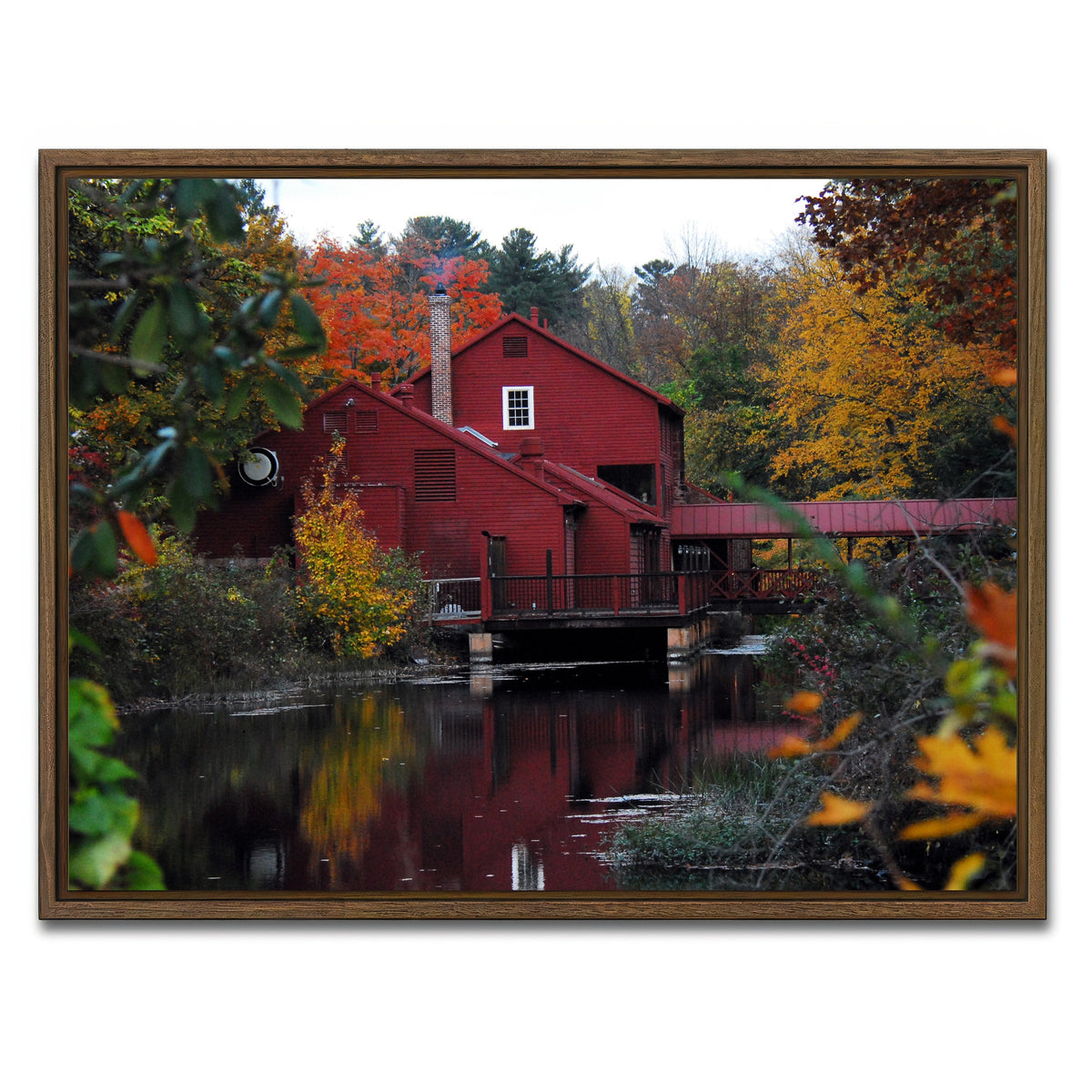 AUTO-MOCKUP WHITE | Fall Colors in Historic Connecticut | 1 Piece | Walnut Framed Canvas | group=4x3