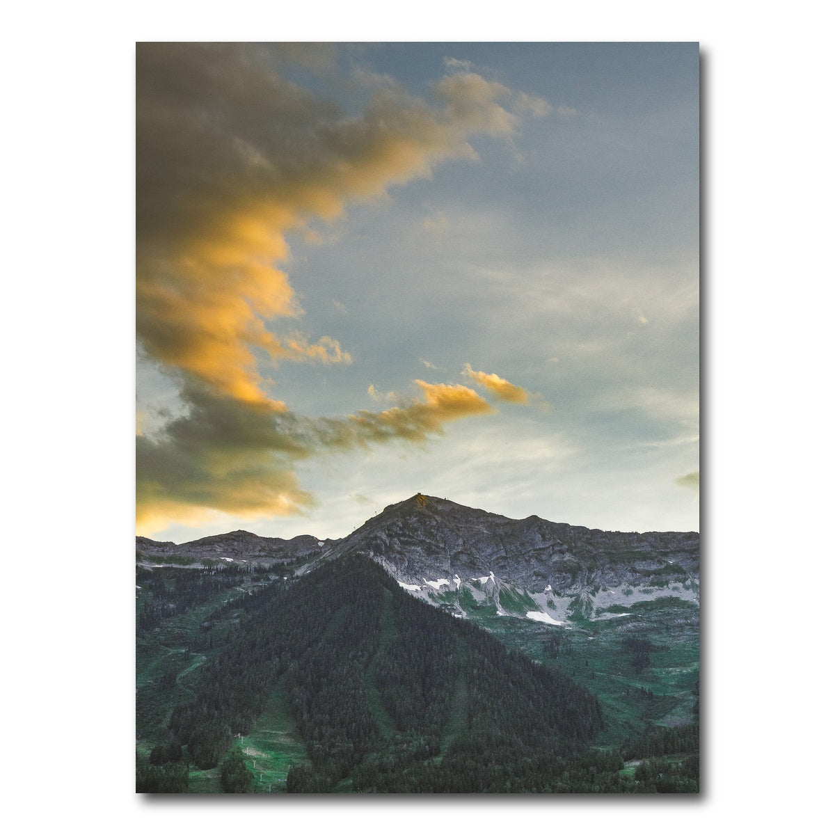 AUTO-MOCKUP WHITE | Fernie | 1 Piece | Gallery Wrap Canvas | group=3x4